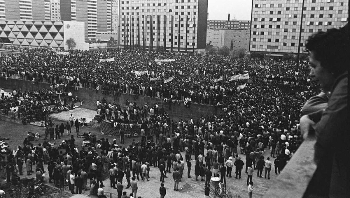 El 2 de octubre de 1968 ocurrió la matanza de estudiantes en la Plaza de las Tres Culturas, en Tlateloco