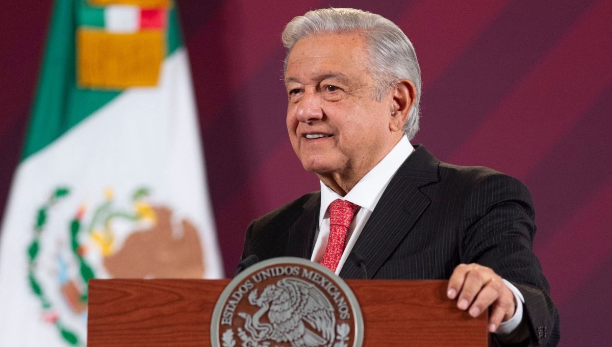 Andrés Manuel López Obrador encabeza este lunes 23 de octubre, la conferencia mañanera desde Palacio Nacional