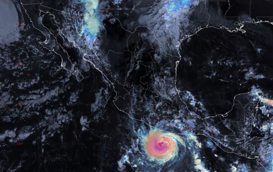 El Huracán Otis tocaría tierra este miércoles