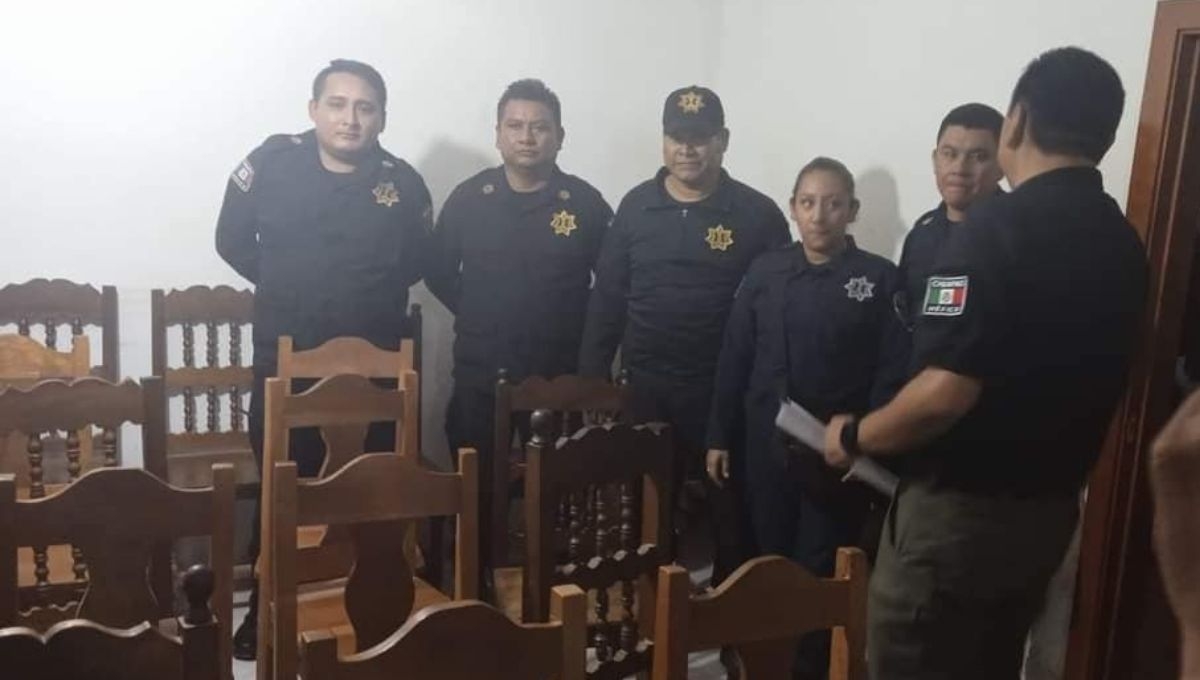 En Frontera Corozal en Ocosingo, Chiapas, fueron liberados 8 policías estatales que fueron retenidos por la población desde el pasado 12 de octubre