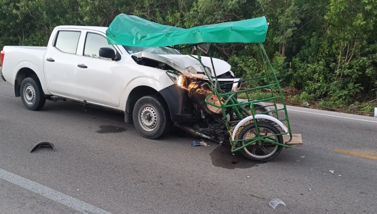 Muere hombre al ser impactado por una camioneta en la carretera Hunucmá-Sisal