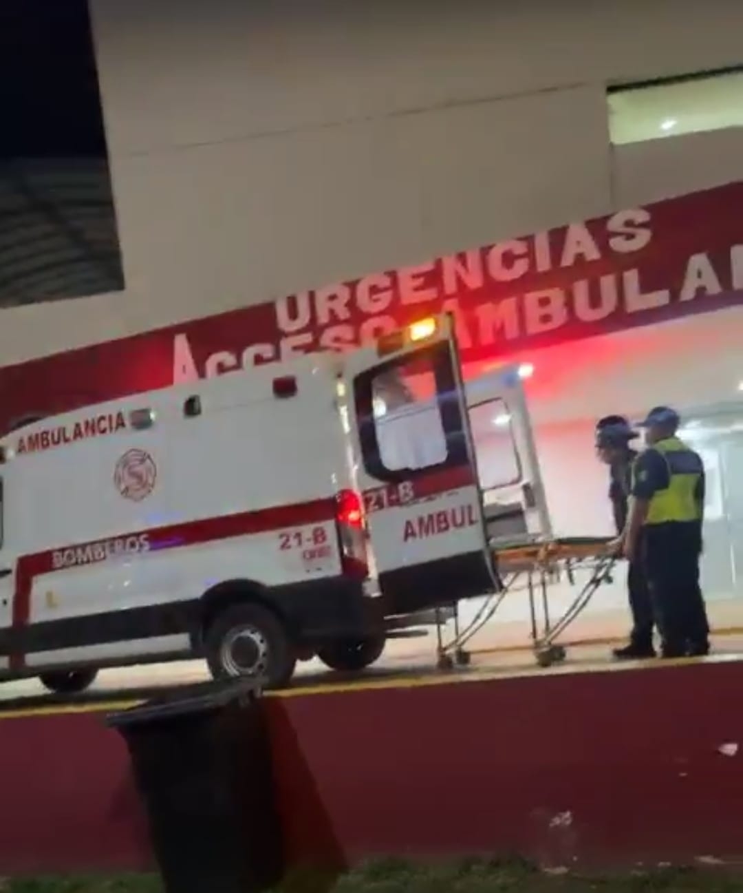 El herido fue trasladado al hospital para tratar sus heridas