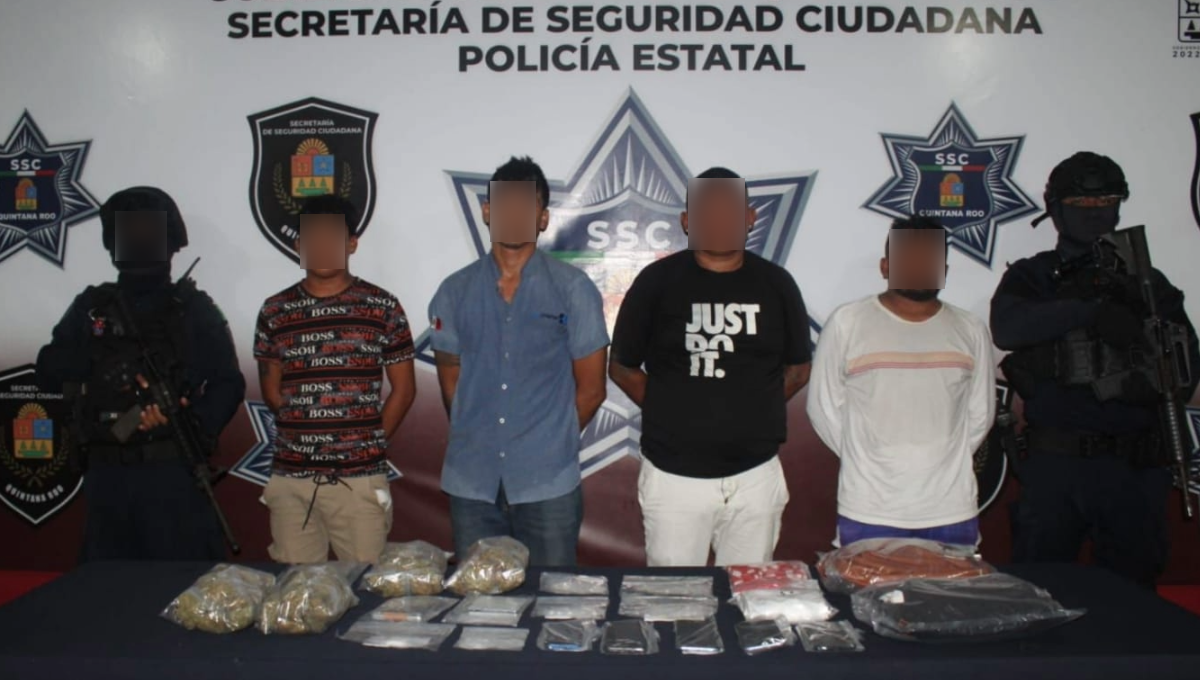 Detienen a cuatro hombres por presunta venta de drogas en playas de Cancún