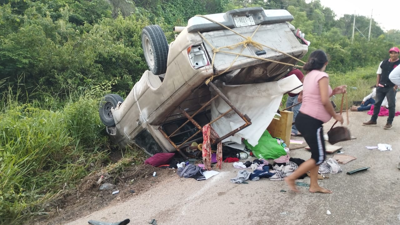 Accidente vial en Felipe Carrillo Puerto deja daños materiales de más de 100 mil pesos