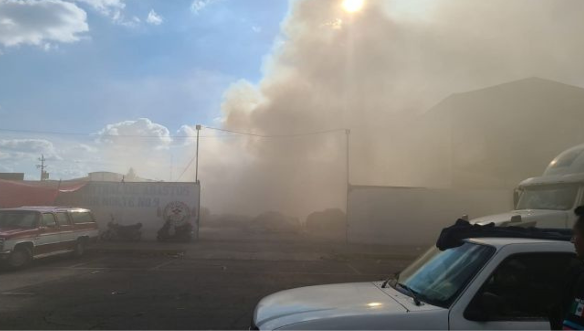 Incendio consume una dulcería en la Central de Abasto en Puebla: VIDEO