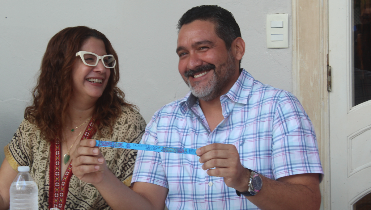 Presentan pulsera conmemorativa de La Noche Blanca en Mérida