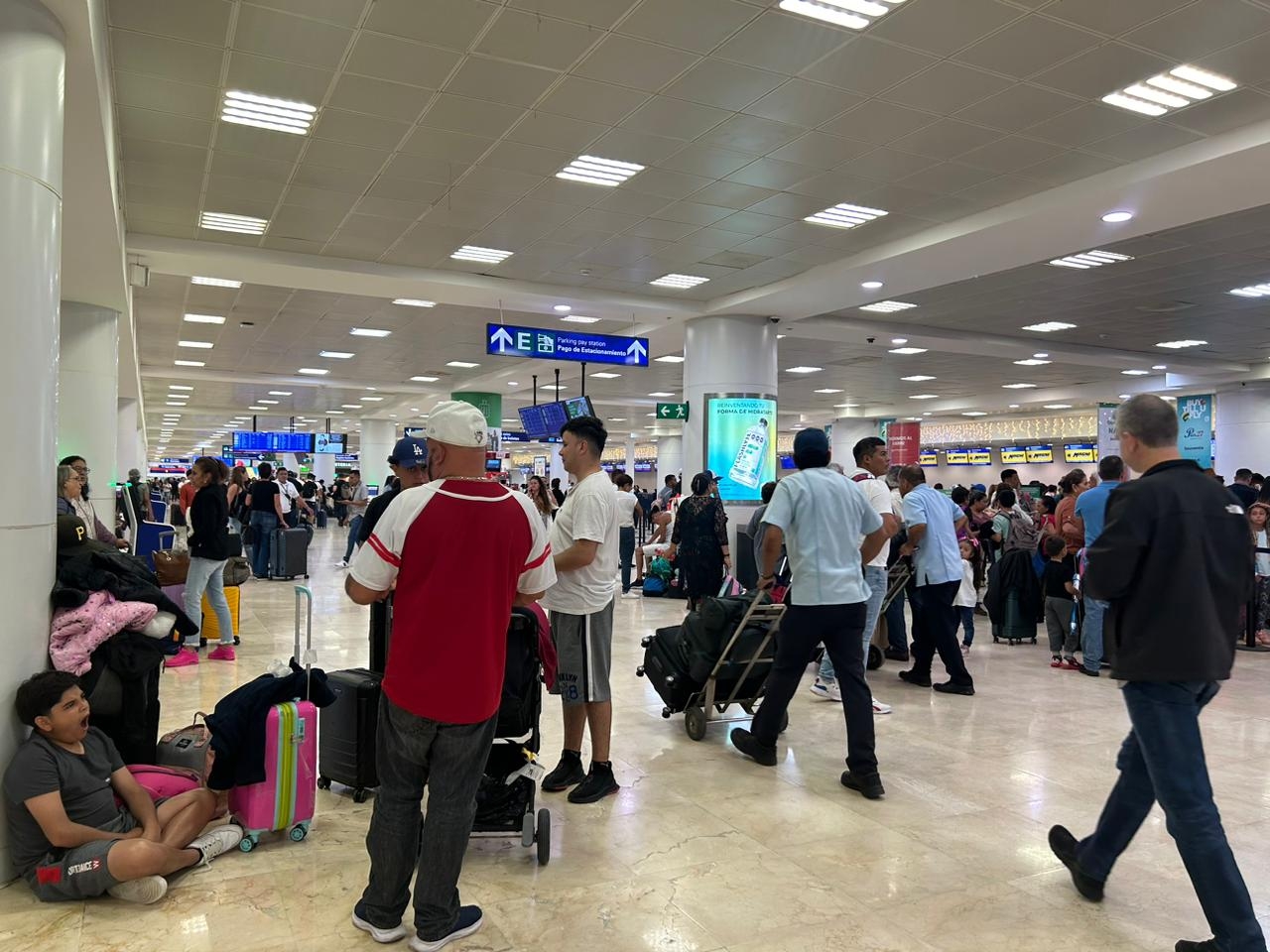Los vuelos en el aeropuerto de Cancún registran una ligera disminución
