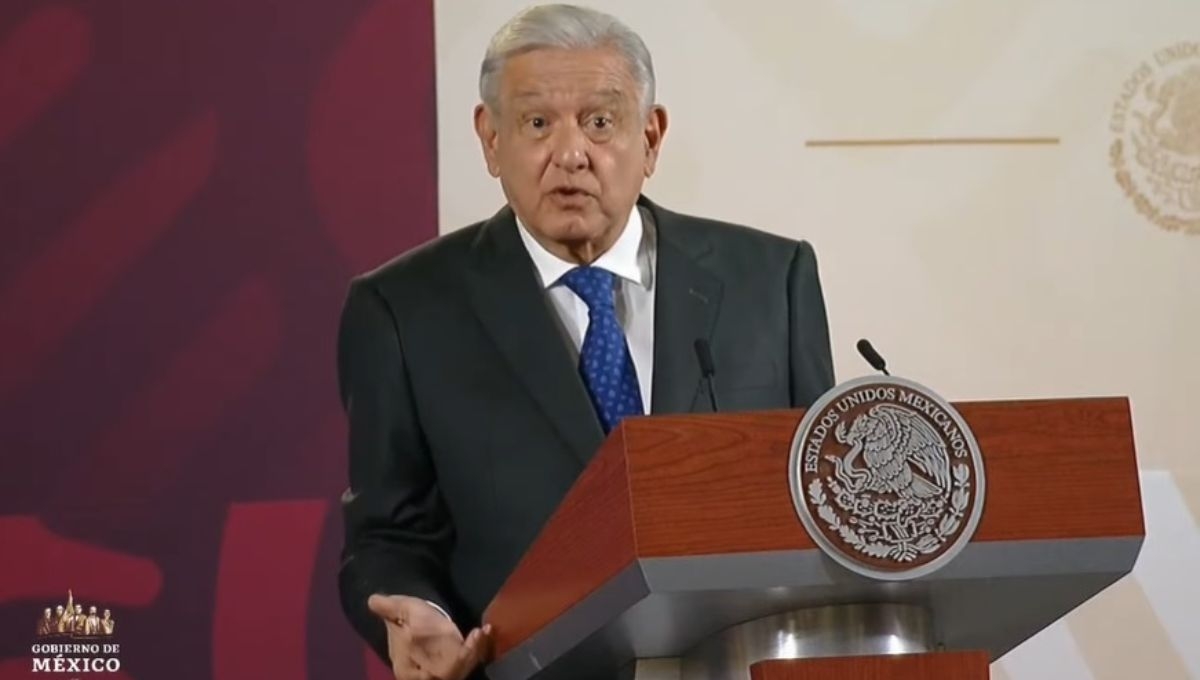 Andrés Manuel López Obrador encabeza este martes 21  de noviembre, la conferencia mañanera desde Palacio Nacional