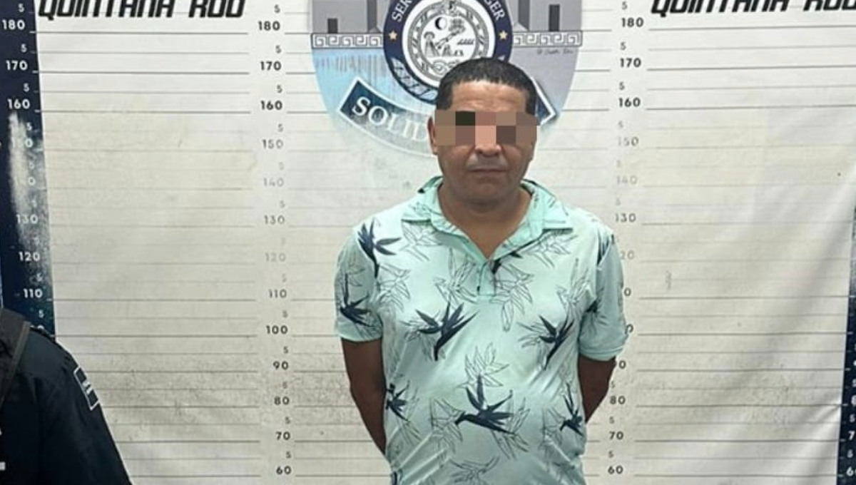 Arrestan a presunto ladrón de tarjetas bancarias en Cancún