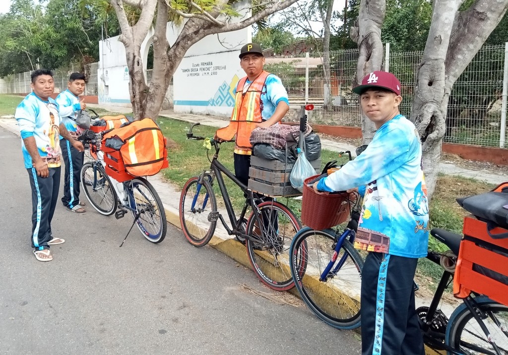 Jóvenes de José María Morelos emprenden peregrinación en bicicleta a la Ciudad de México