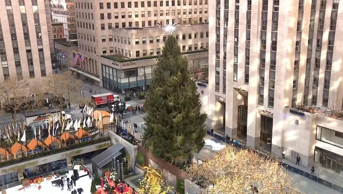 Así fue el encendido del árbol de navidad del Rockefeller Center en Nueva York: VIDEO