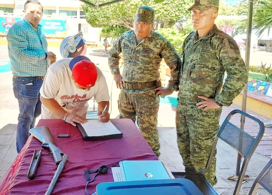 El hombre recibió dos mil pesos por la destrucción de una escopeta