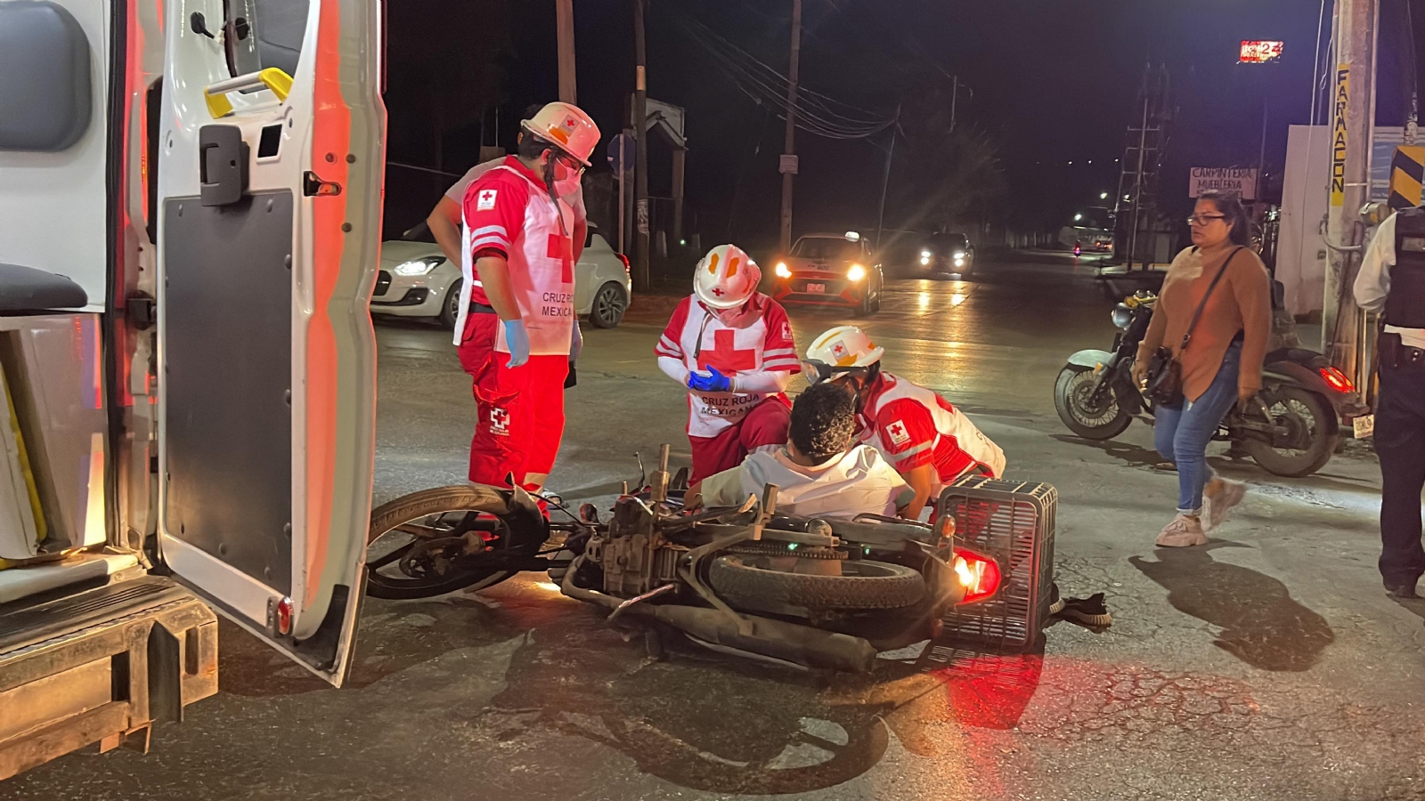 Choque de motocicletas deja un lesionado en Campeche