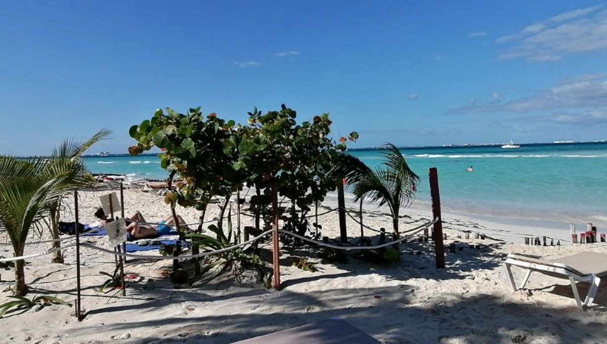 Playa Norte en Isla Mujeres pierde el 40% de su superficie debido a frentes fríos