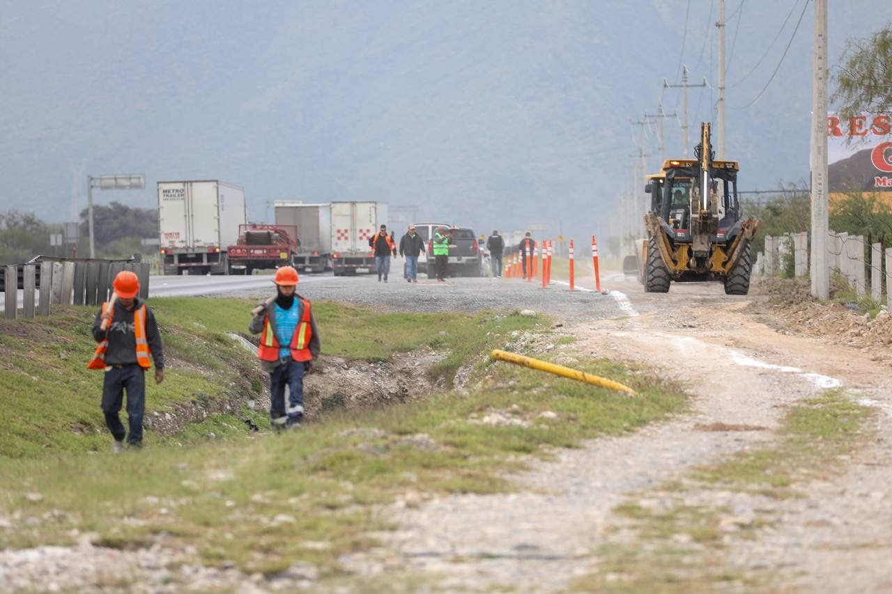 Samuel García presume inicio de las obras de infraestructura de la Gigafactory de Tesla