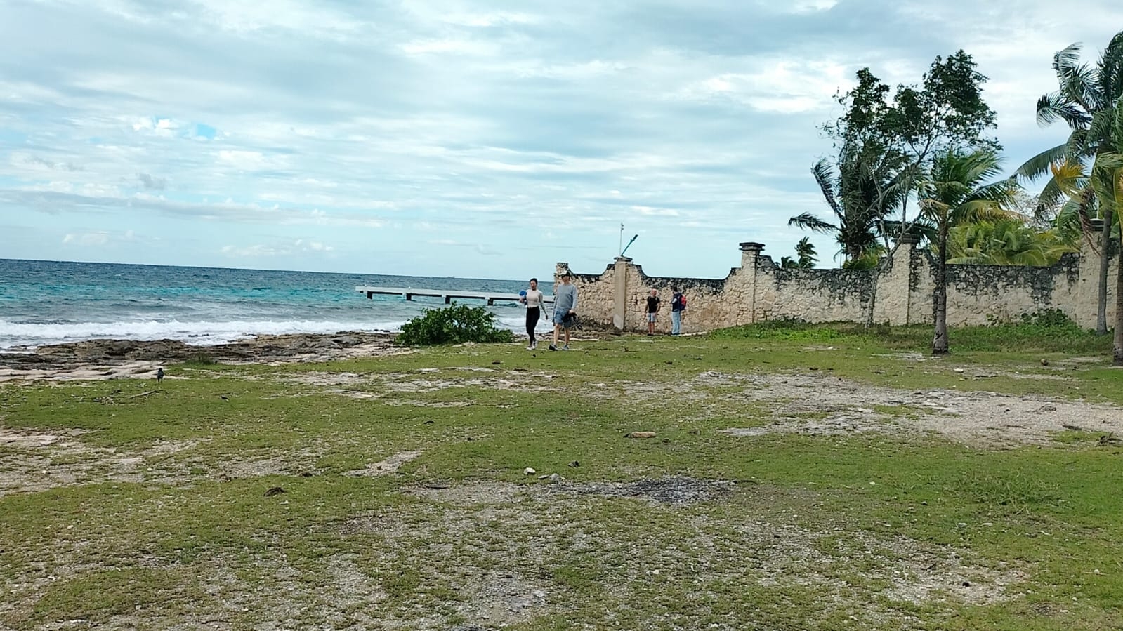 “Heladez” alejó a los bañistas en Cozumel