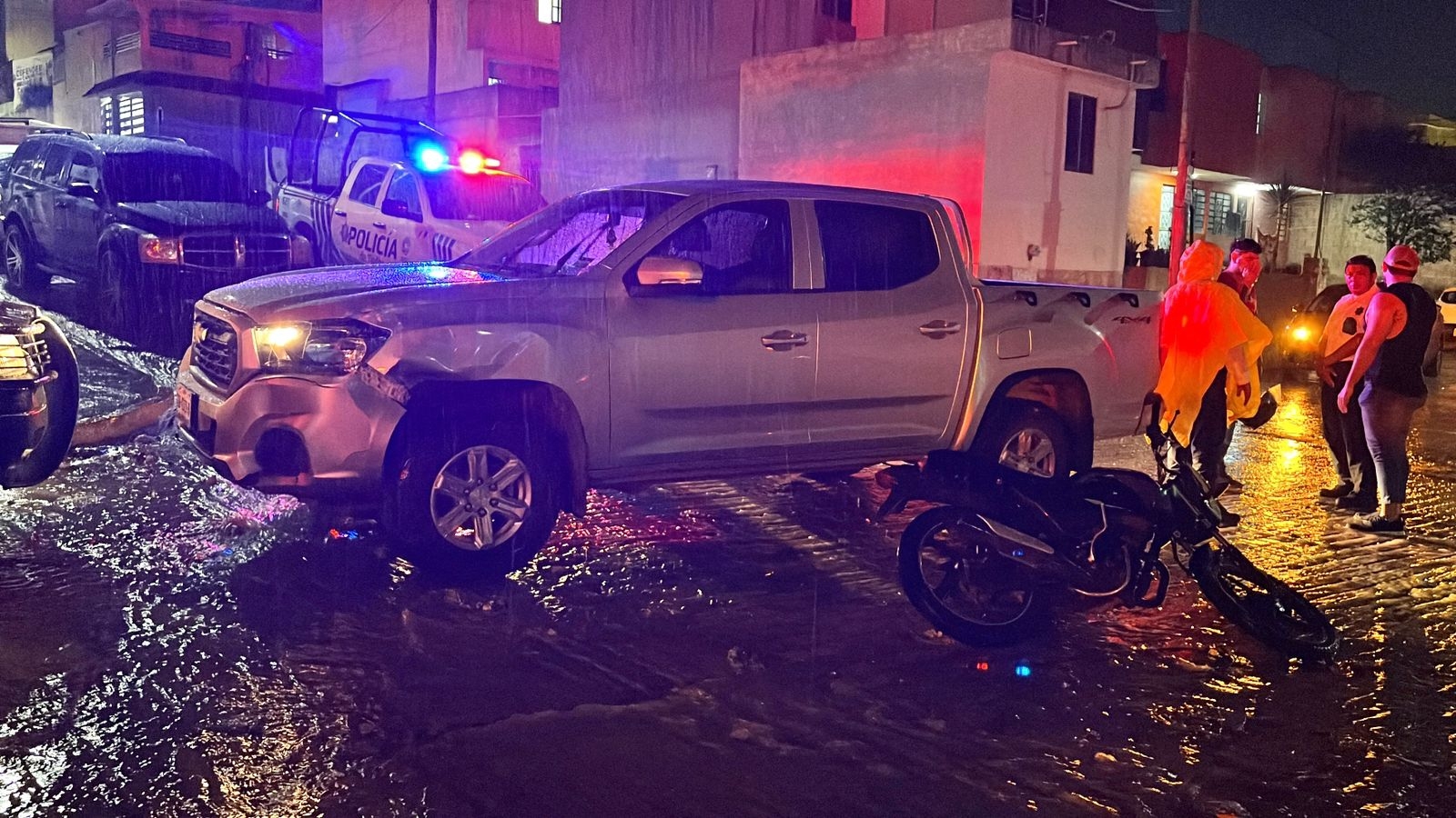 El conductor de la camioneta no frenó a tiempo