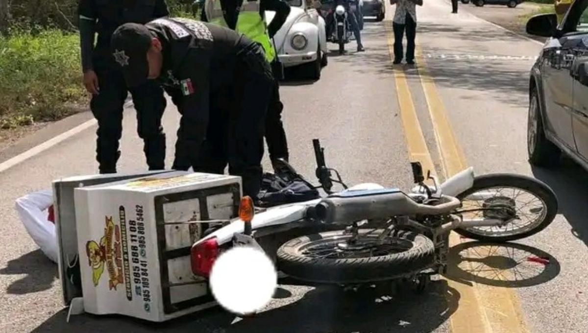 Por conducir a exceso de velocidad, el repartidor impactó con un auto