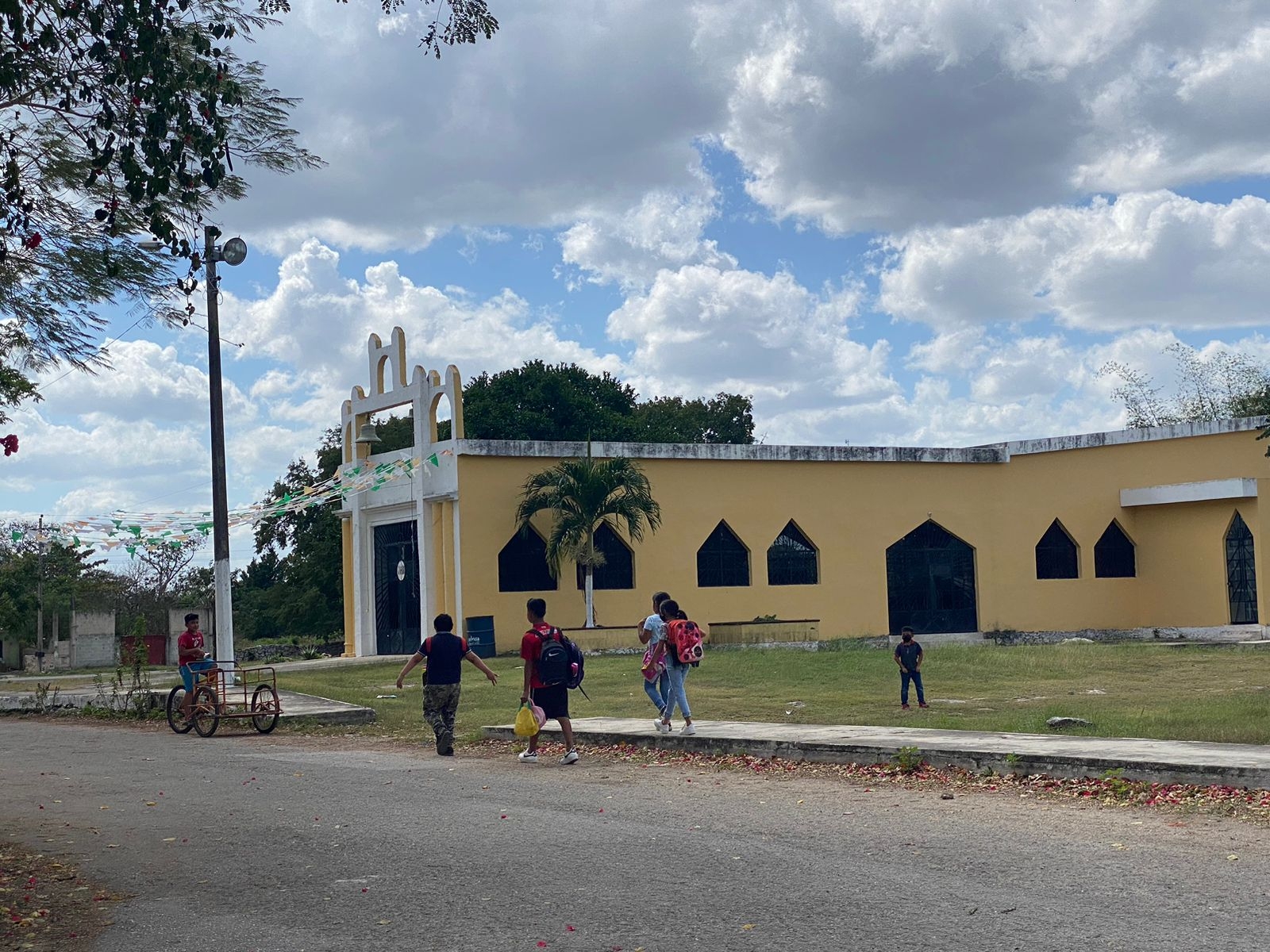 Renán Barrera le hace el 'feo' a las comisarías de Mérida; Santa María, entre ellas