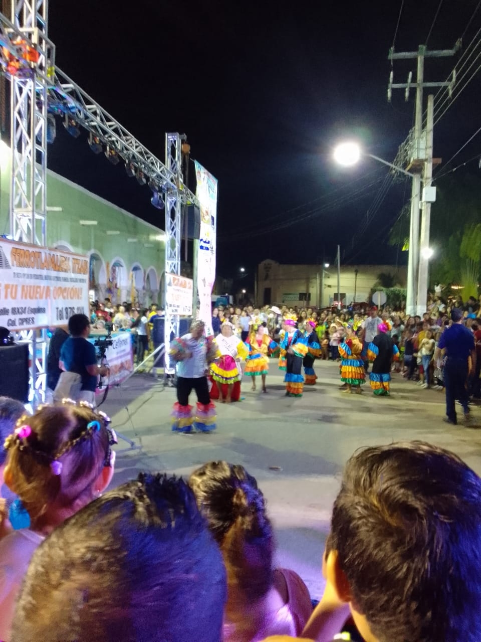 El Carnaval de Peto festejó con sus reyes en medio de baile y música