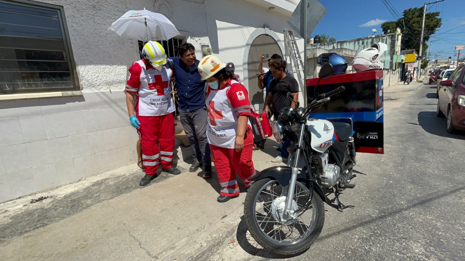 El motociclista fue llevado al hospital por las lesiones provocadas en el accidente