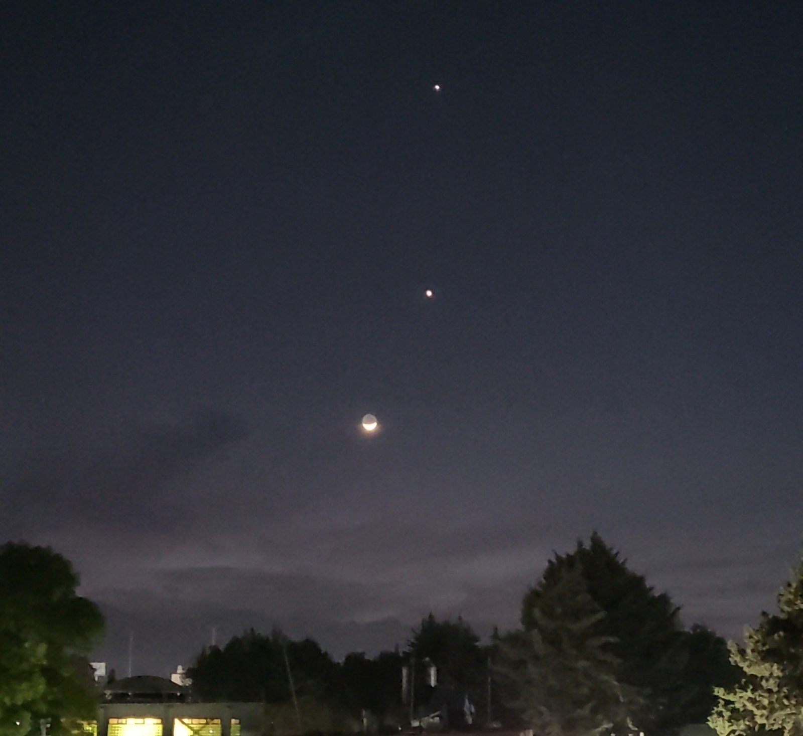 ¿Cuándo y cómo ver la alineación de Júpiter, Venus y la Luna desde Yucatán?