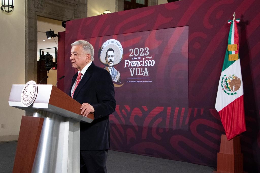Andrés Manuel López Obrador ofrece su conferencia matutina de este viernes 24 de febrero