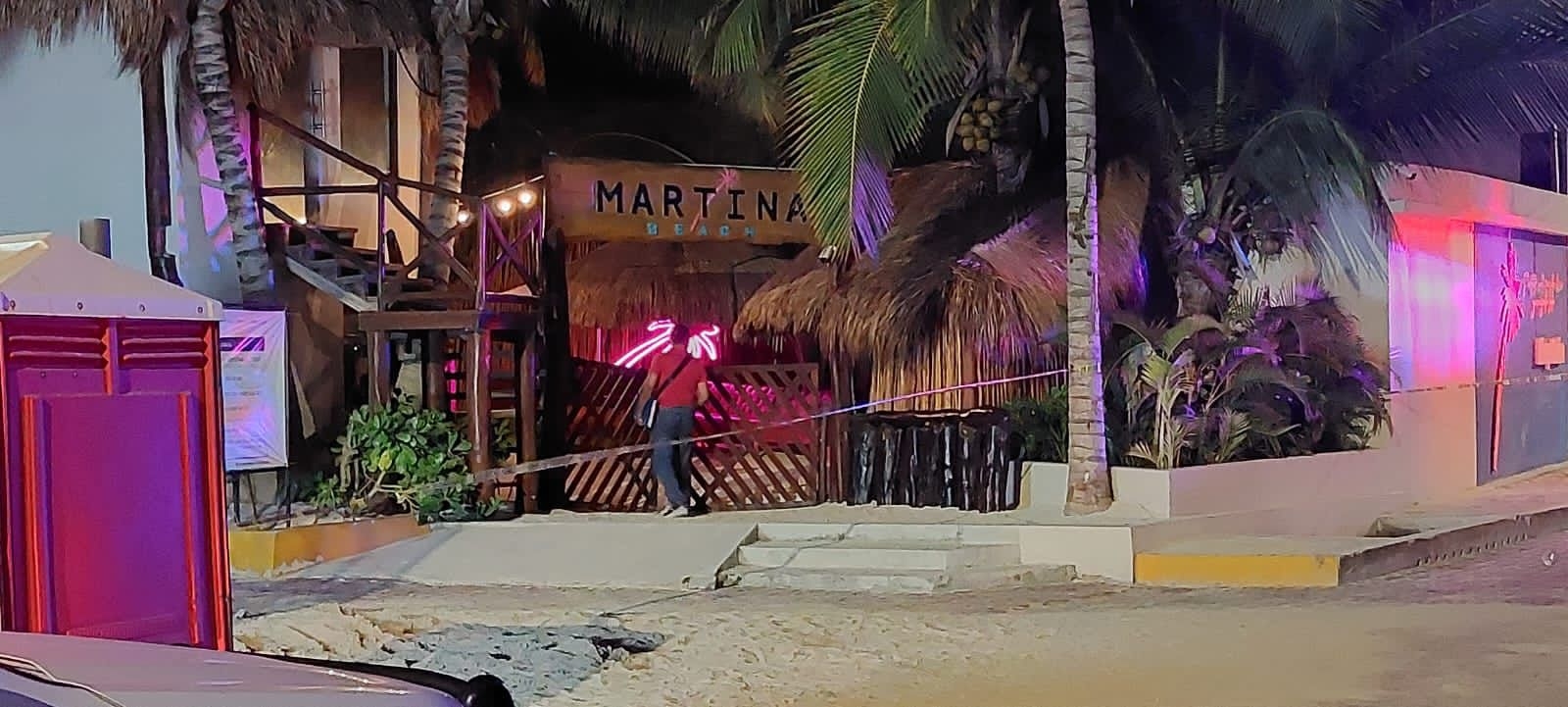 Intentan ejecutar a guardia de seguridad en Playa del Carmen