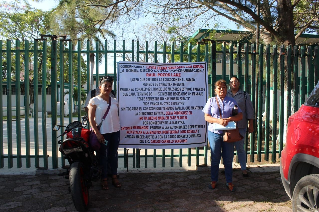 Maestros del Conalep de Ciudad del Carmen acusan a Directora de no darles trabajo