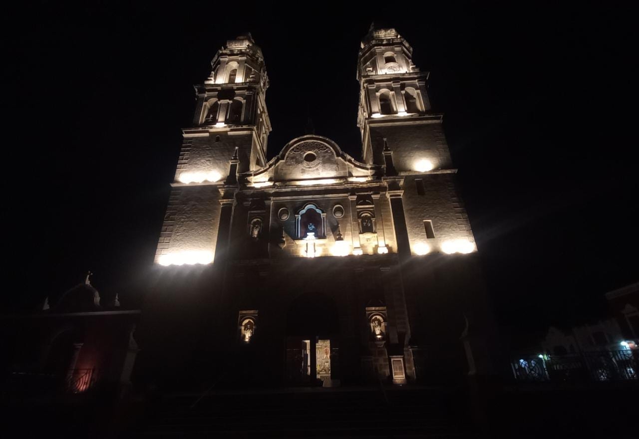 En Campeche, la catedral es uno de los más grandes atractivos de la ciudad amurallada