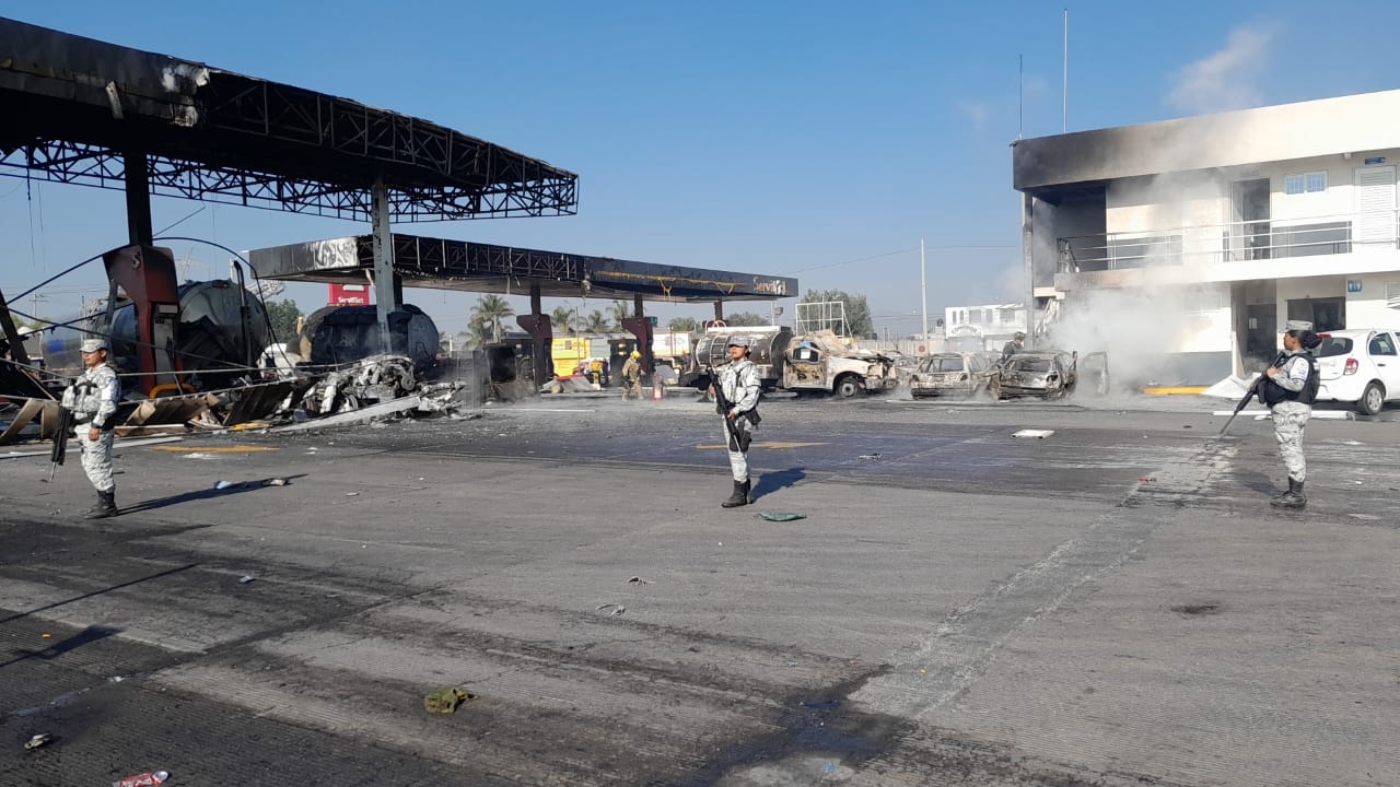 Dos muertos y 10 heridos, el saldo preliminar de la explosión de una gasolinera en Hidalgo