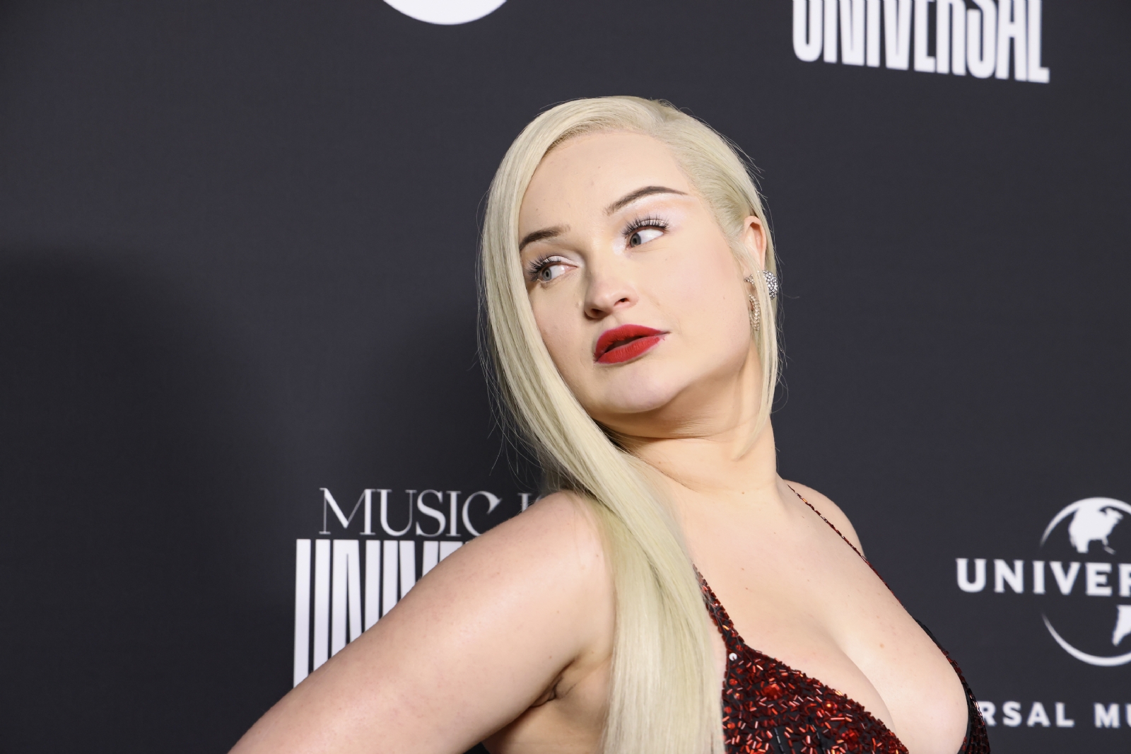 ¿Quién es Kim Petras la primera mujer transgénero en ganar un Grammy?