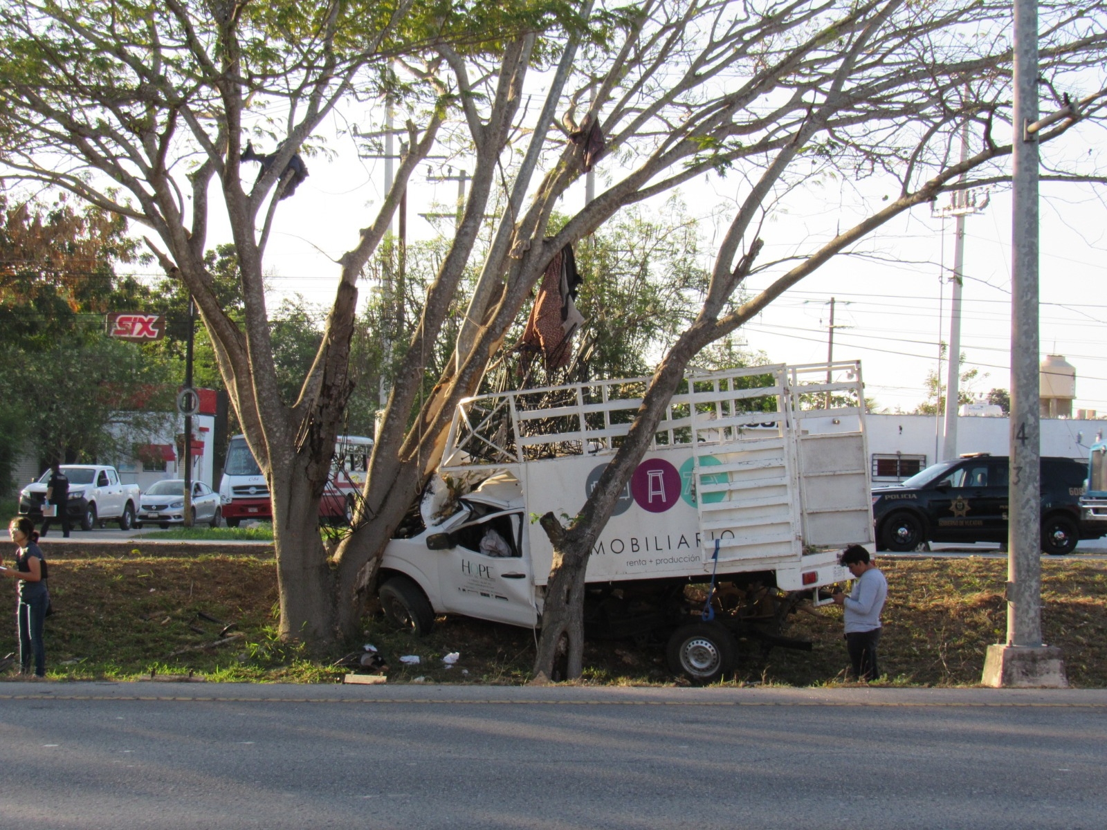 Los dos pasajeros fueron trasladados a un hospital de Mérida