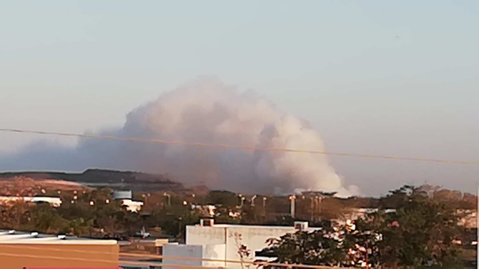 Revive incendio del relleno sanitario de Mérida a más de 574 horas