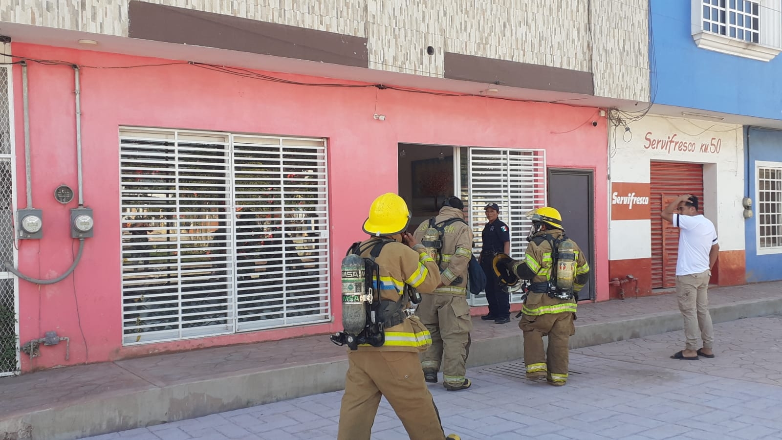 Fuga de gas en una cafetería en José María Morelos causa movilización de seguridad