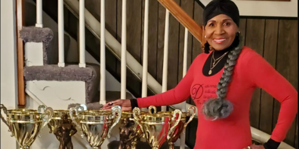 Esta abuelita forma parte de los récords guinness. Foto: Especial