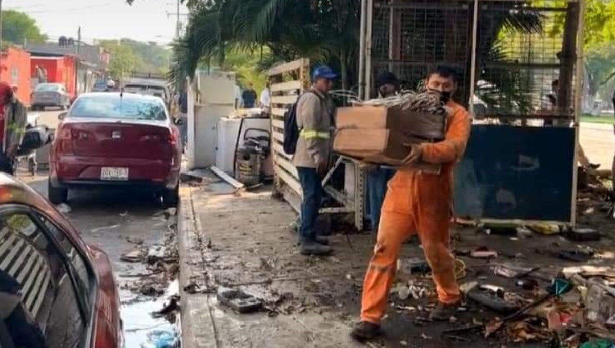 Ayuntamiento desaloja predio invadido desde hace 18 años en Ciudad del Carmen