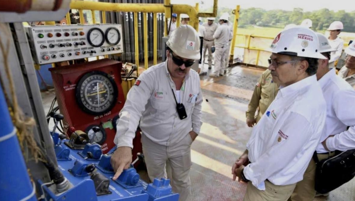 Trabajadores de Pemex de Ciudad del Carmen exigen basificación; llevan más de 30 años de labores