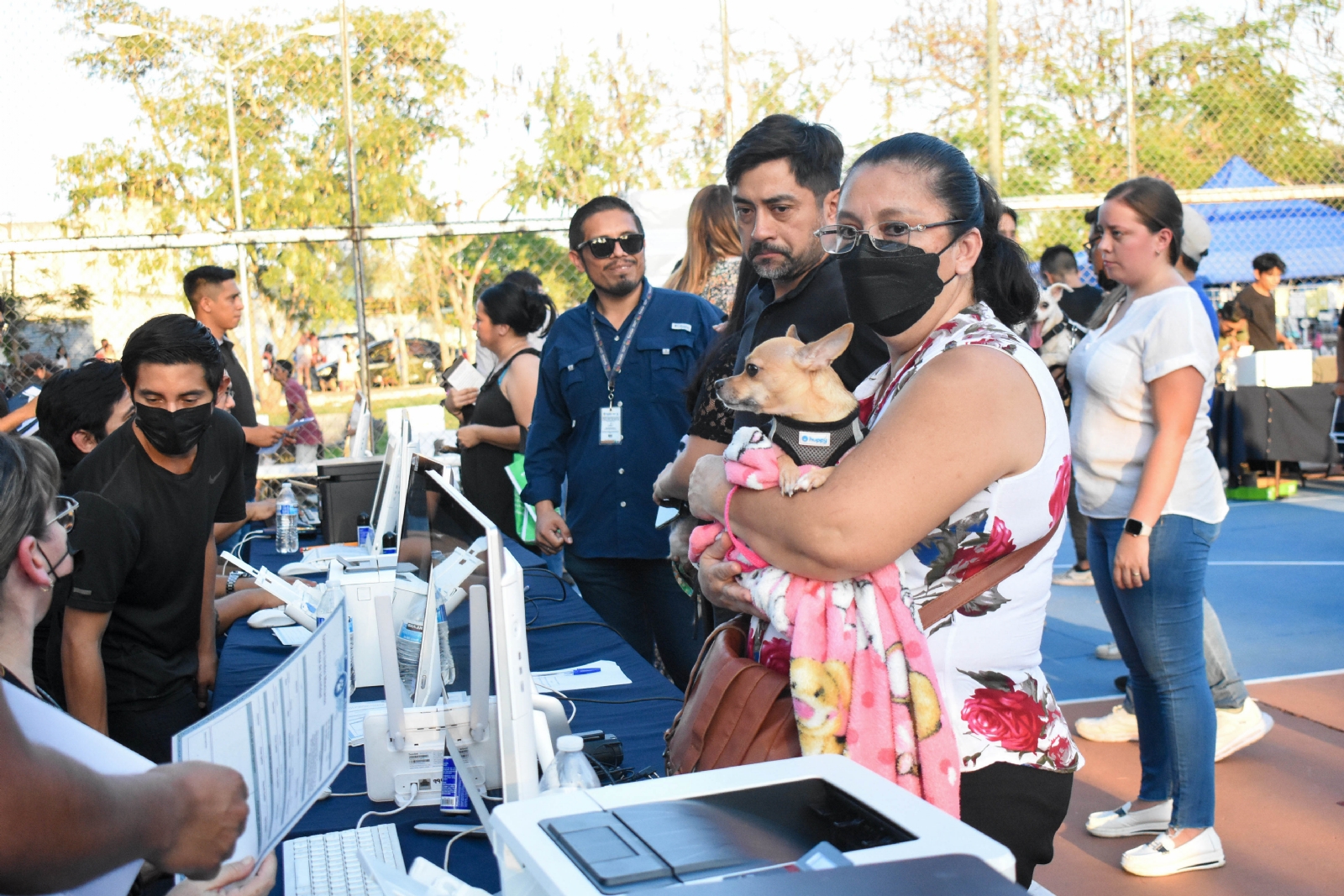 Registro Civil entrega actas de nacimiento para mascotas en Mérida
