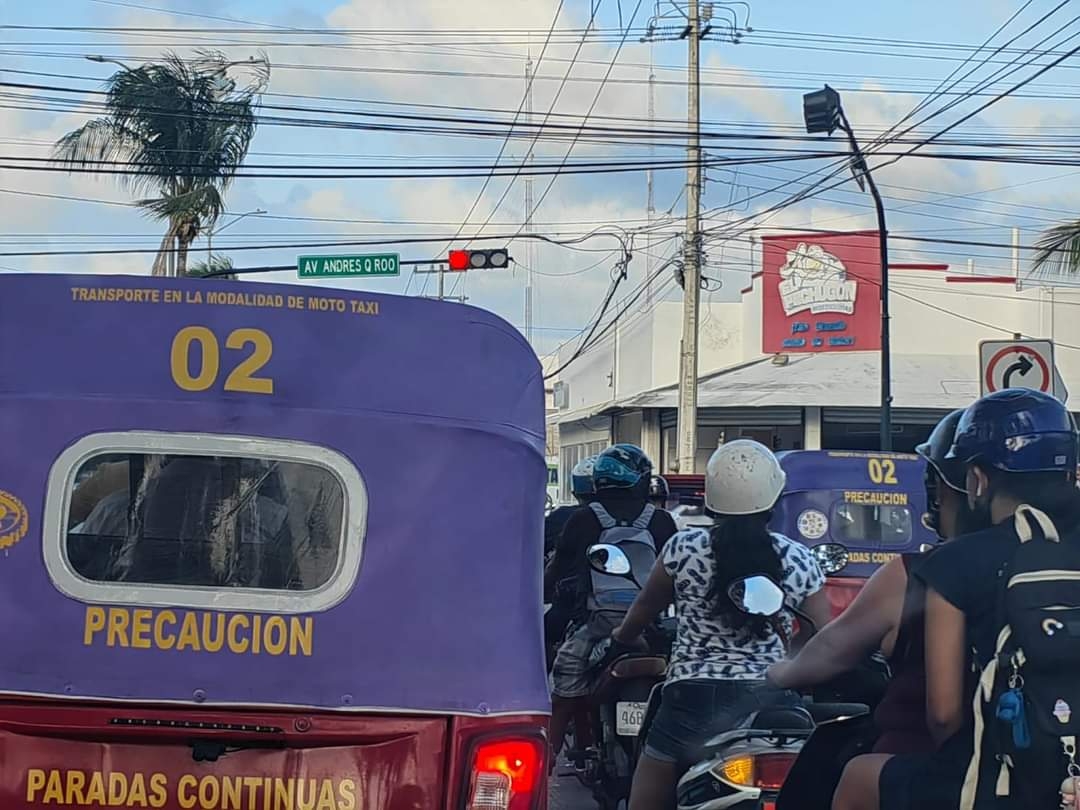 Mototaxis en Cozumel clonan los números económicos de las unidades