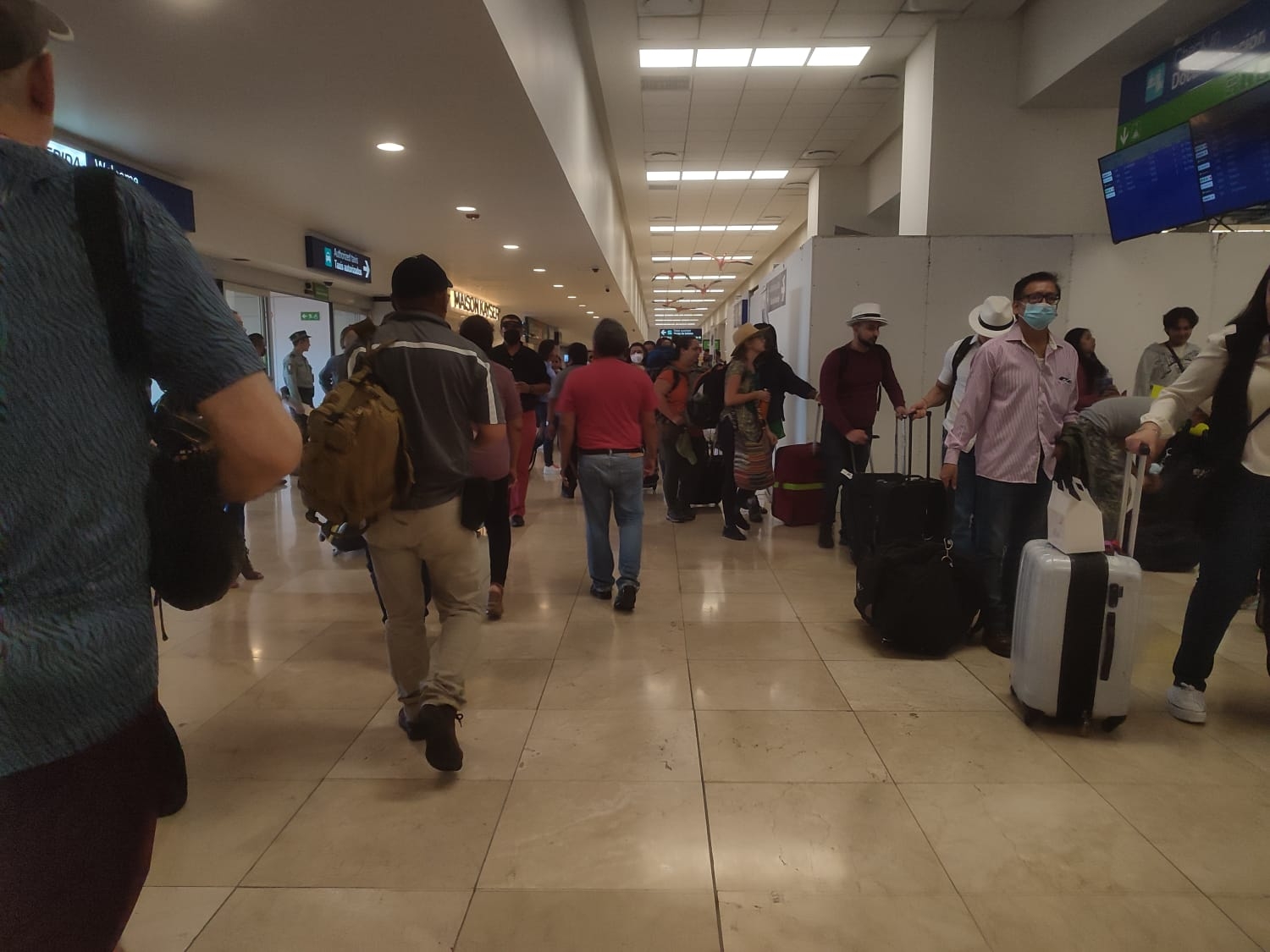 Aeropuerto de Mérida reporta 23 vuelos mañaneros este jueves 2 de marzo