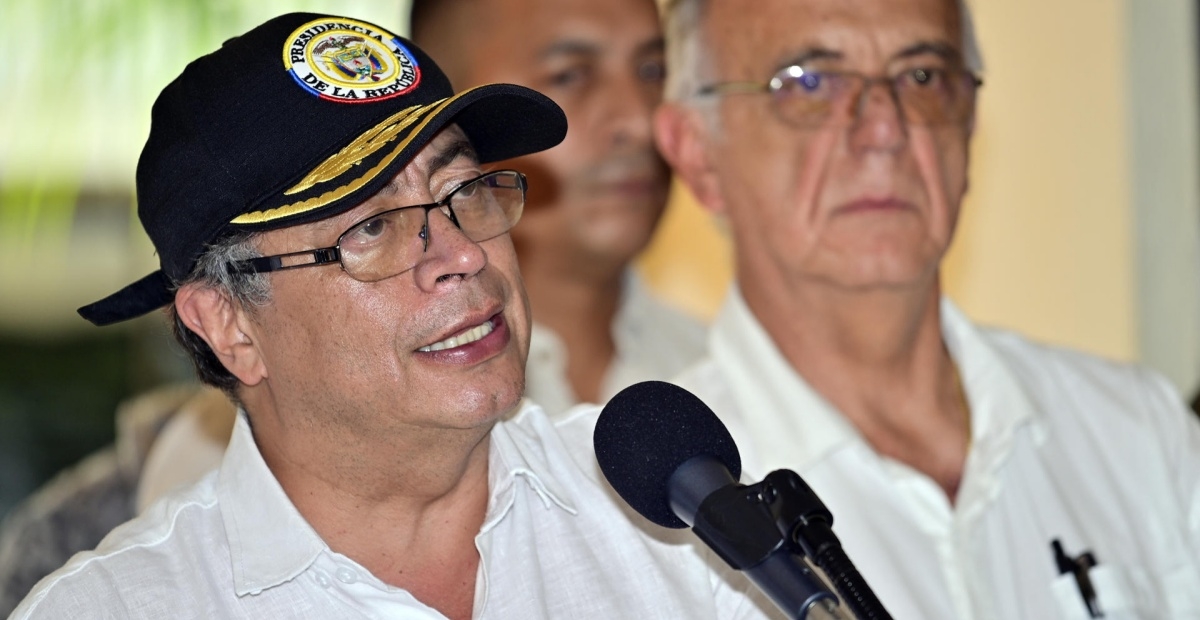 Fiscalía de Colombia investiga al hijo del presidente Petro, acusado de recibir dinero de un narcotraficante para la campaña de su padre