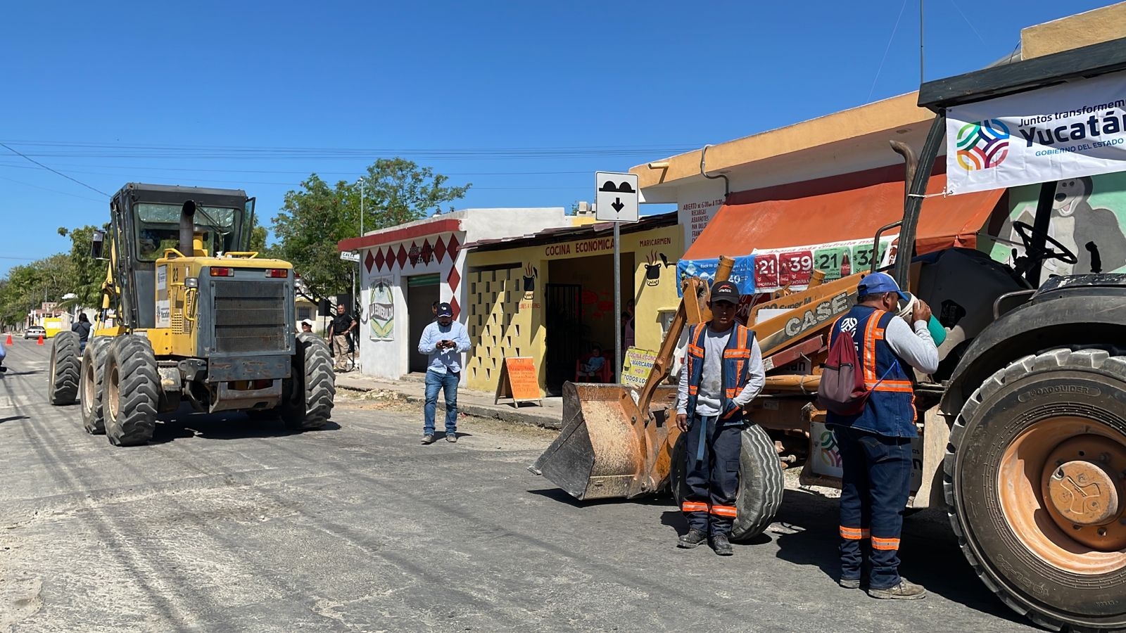 Mauricio Vila supervisa la repavimentación de calles en Umán: EN VIVO