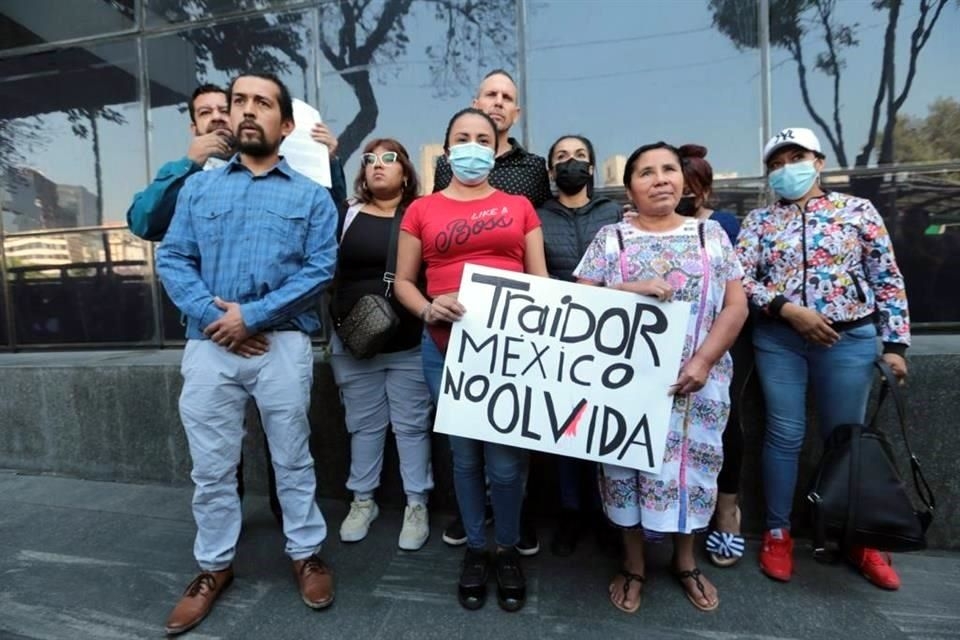 Familiares de personas privadas de la libertad denunciaron a García Luna