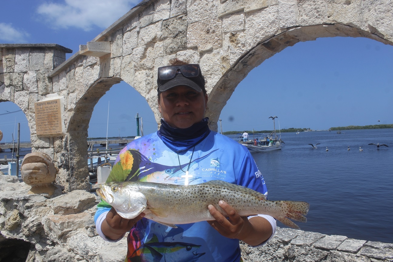 Mujeres en la pesca de Litoral Oriente, Yucatán; así es su historia