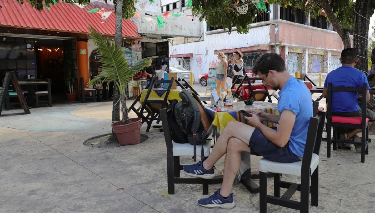 Entre el “all inclusive” y el miedo de los turistas a salir de sus hoteles, generó que muchas restaurantes se
quedaran vacías.