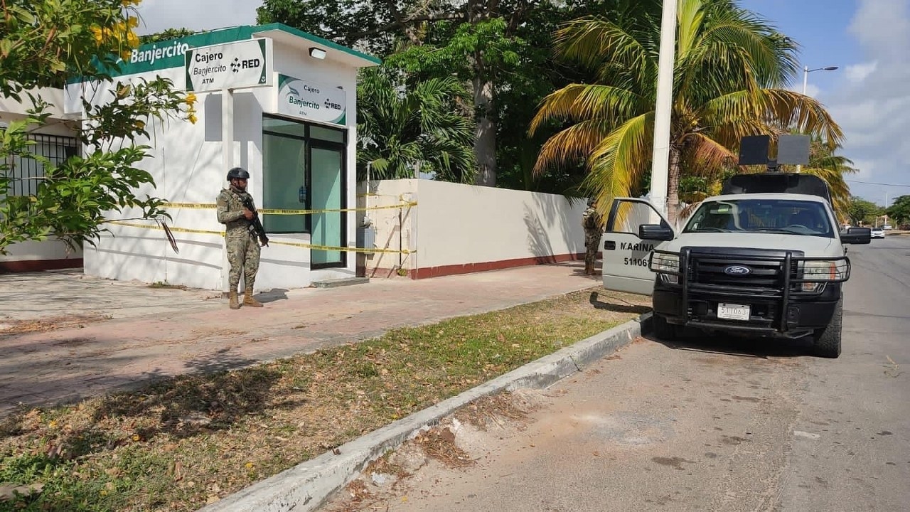 Ladrones intentan robar un cajero de Banjercito en Chetumal