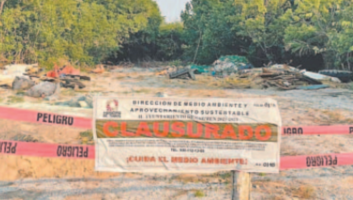 Fue encontrada una camioneta abandonada, con varios desperdicios