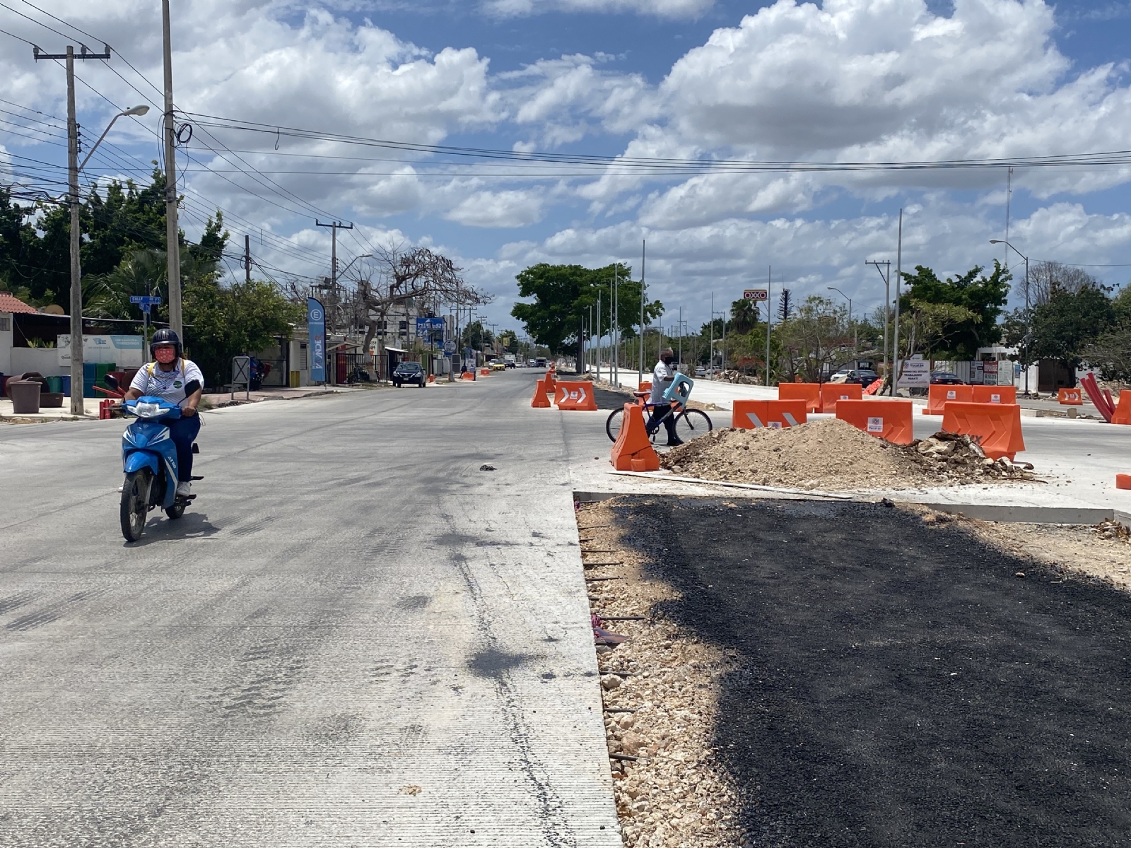 Las adecuaciones viales afectan el tráfico en la zona