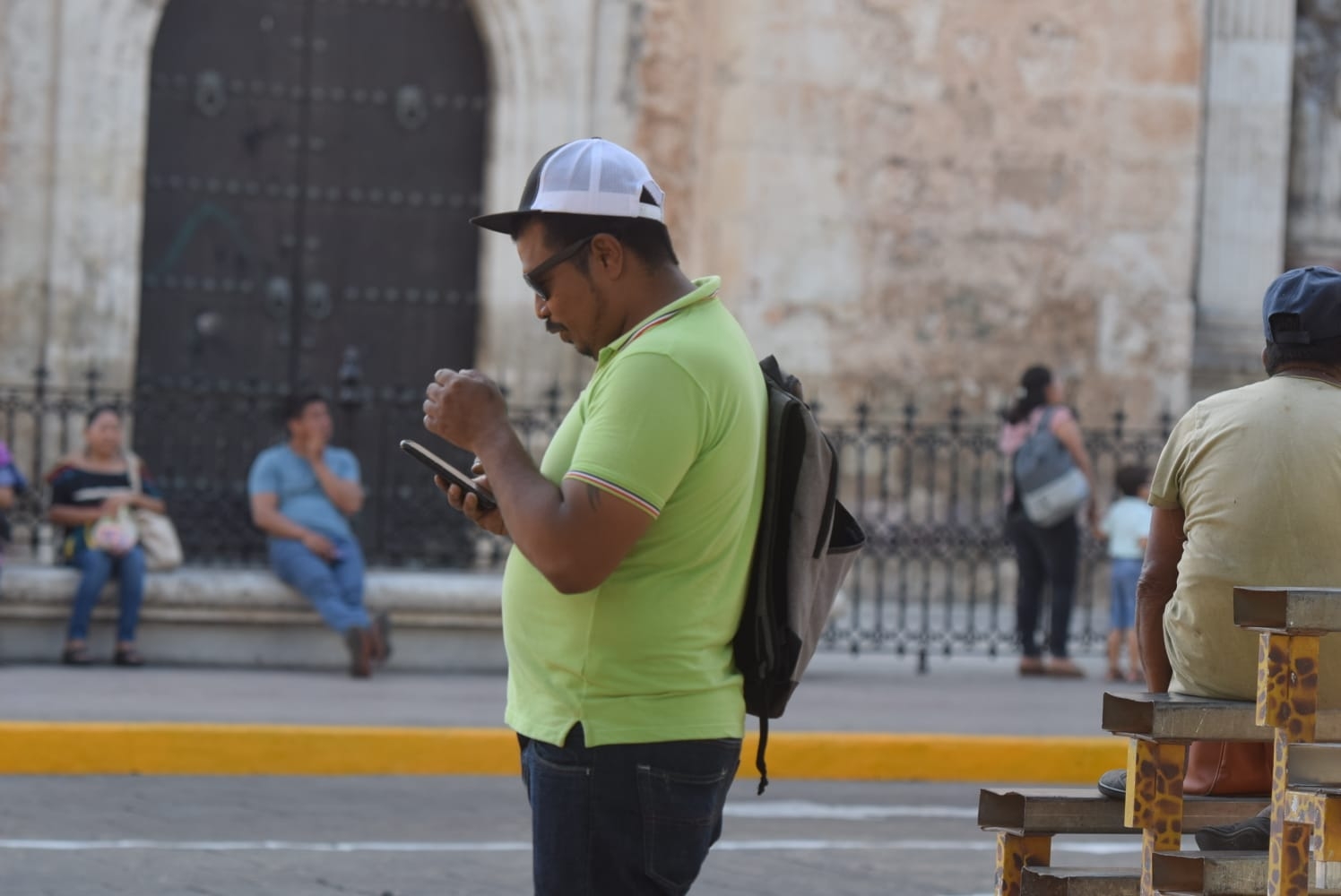 Meridanos sufren por el 'cambio de horario' este domingo; es un relajo, aseguran